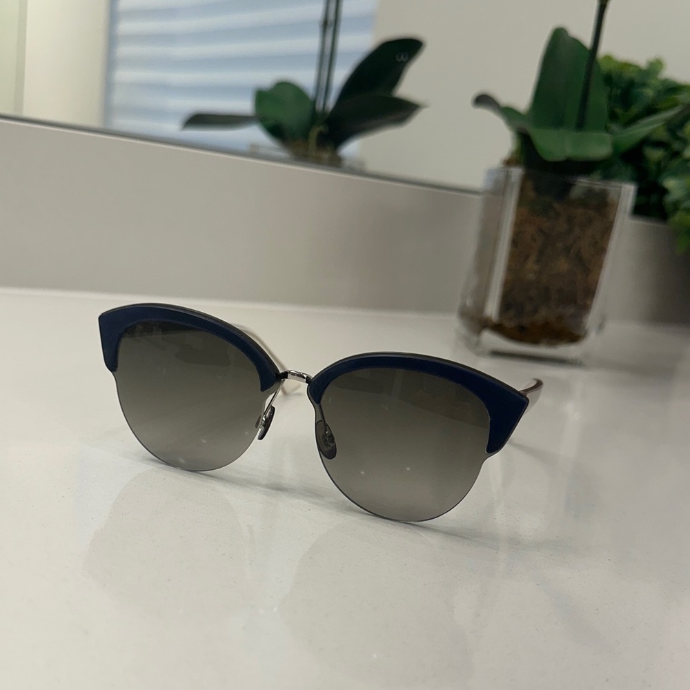 Dior / Diorun Navy and Silver Sunglasses